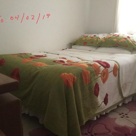 Aphrodite Beachfront Apartment Ghaziveran 外观 照片